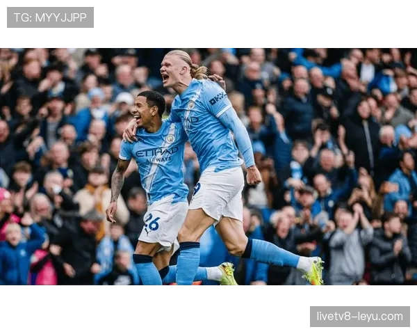 卢顿热刺爆冷击败曼联，英超竞争格局再起波澜