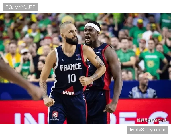 巴斯托尼后场稳健组织，助球队奠定胜局