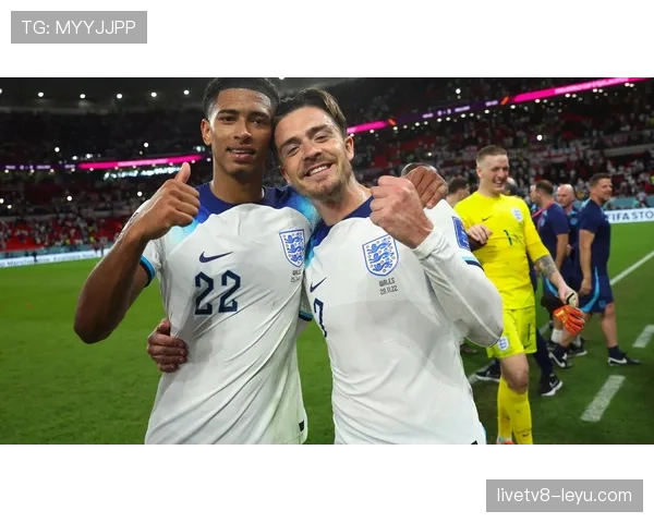 杜埃与贝林厄姆之争：未来中场核心，谁更适配现代战术体系？