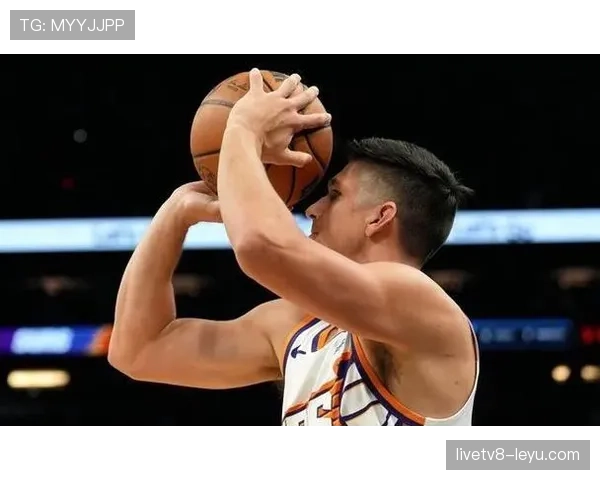 文班亚马挡拆拉开防线提升得分效率明显优于保罗首轮表现